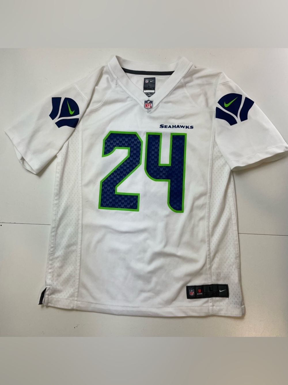 Marshawn Lynch Seattle Seahawks Nike Football Jersey #24 White sz L Youth 14/16